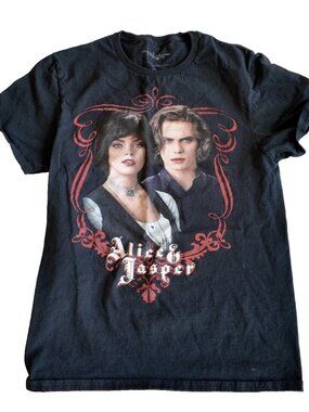 Twilight Tshirt alice and jasper size small